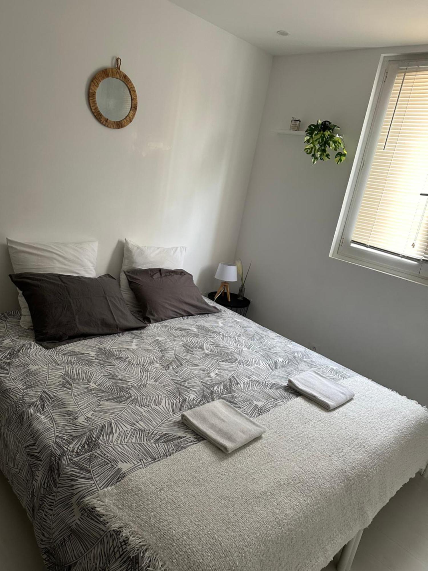 Privat Room In Private Security Residence With Free Parking, 1 Minute From Tramway, 9 Minutes From De Center, Accessible All Transports 니스 외부 사진