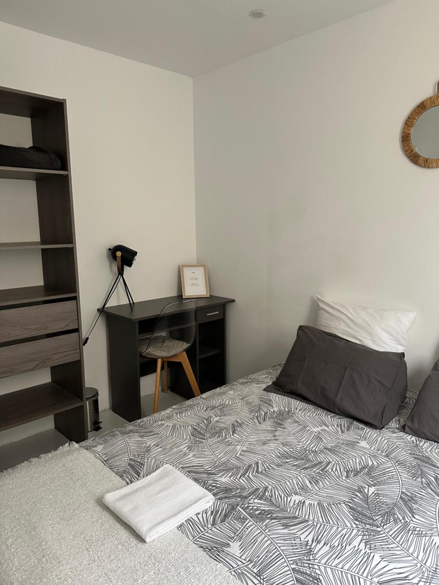 Privat Room In Private Security Residence With Free Parking, 1 Minute From Tramway, 9 Minutes From De Center, Accessible All Transports 니스 외부 사진